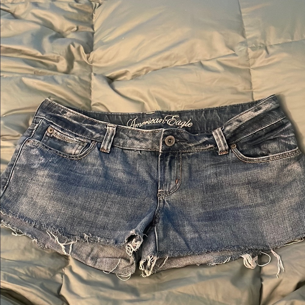 AE SHORTS